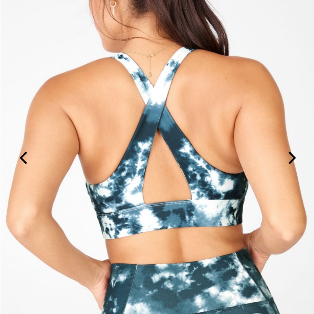 Fabletics Oasis Twist Set